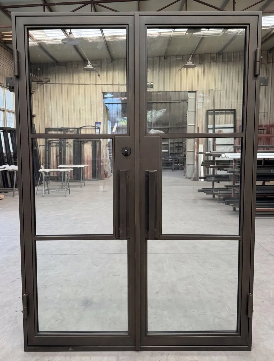 Porta Francesa Dupla de Aço com Vidro e Quebra Térmica Antirrustível Acessível para Entrada de Projeto Residencial