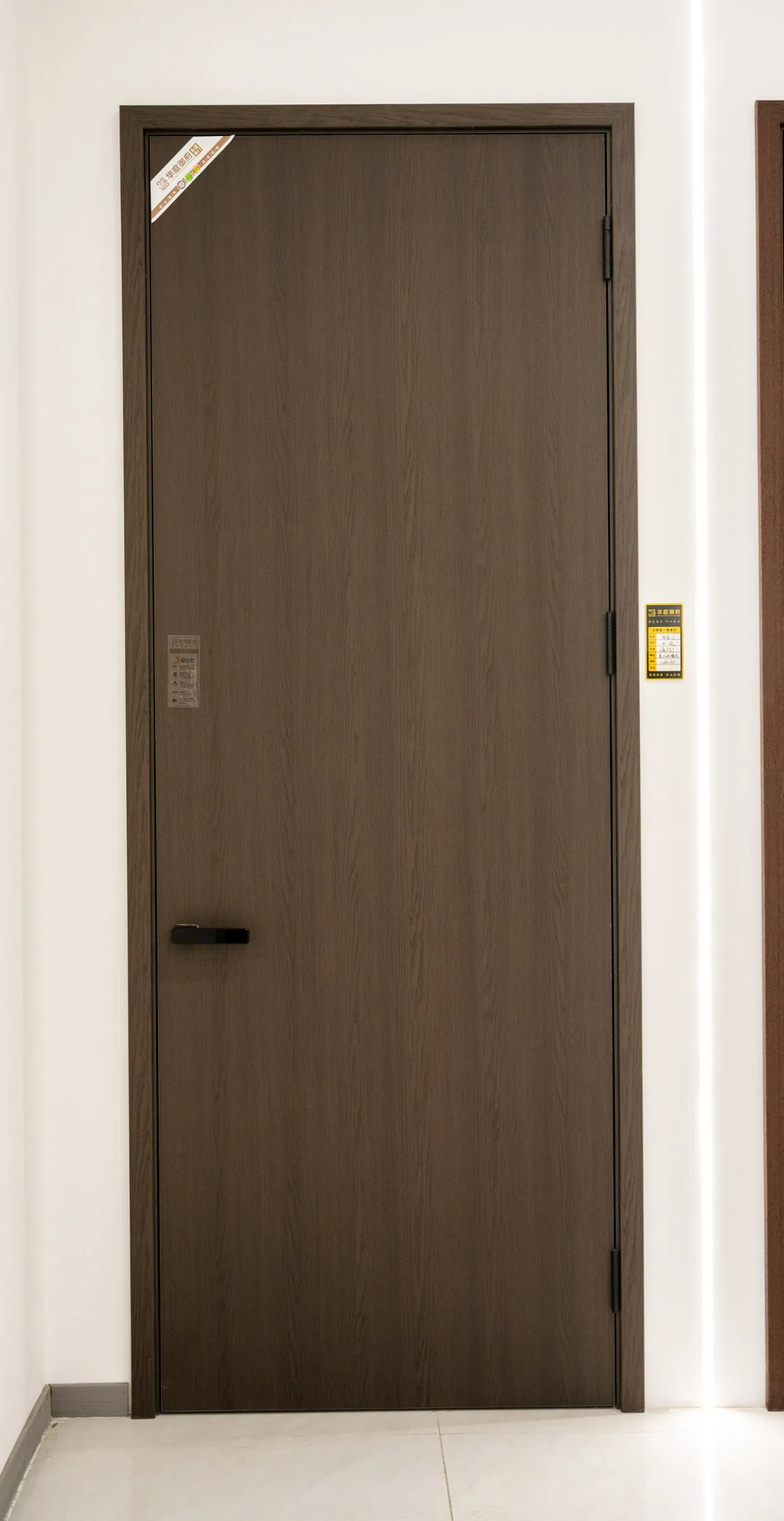 Fornecedor de alta qualidade da China, porta composta de madeira ecológica personalizada e à prova de som para hotel, hospital, casa e quarto