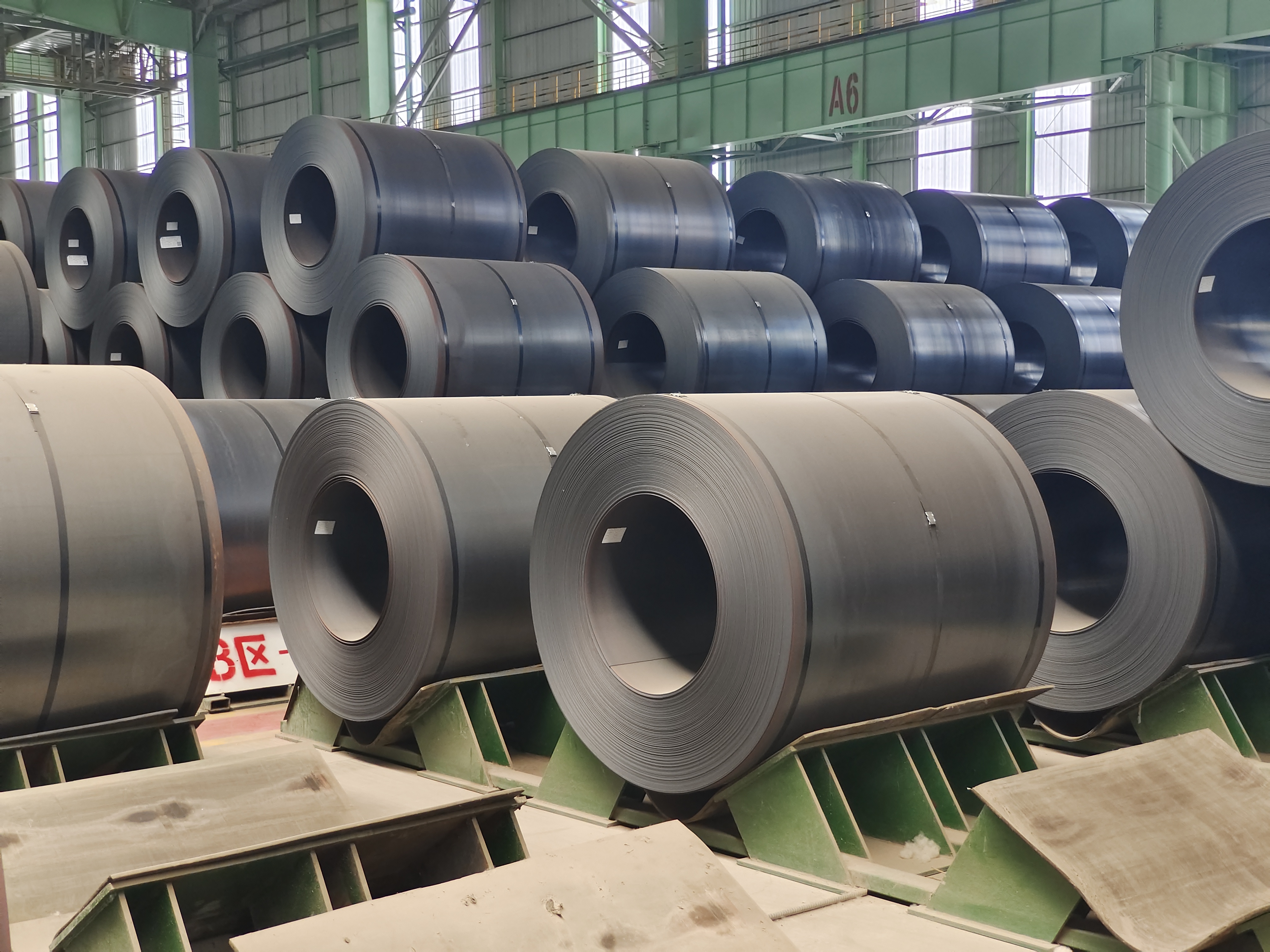 Hot selling cold rolled hot rolled 2mm 3mm 4mm Q235 Q335 carbon steel coil roll plate sheet price