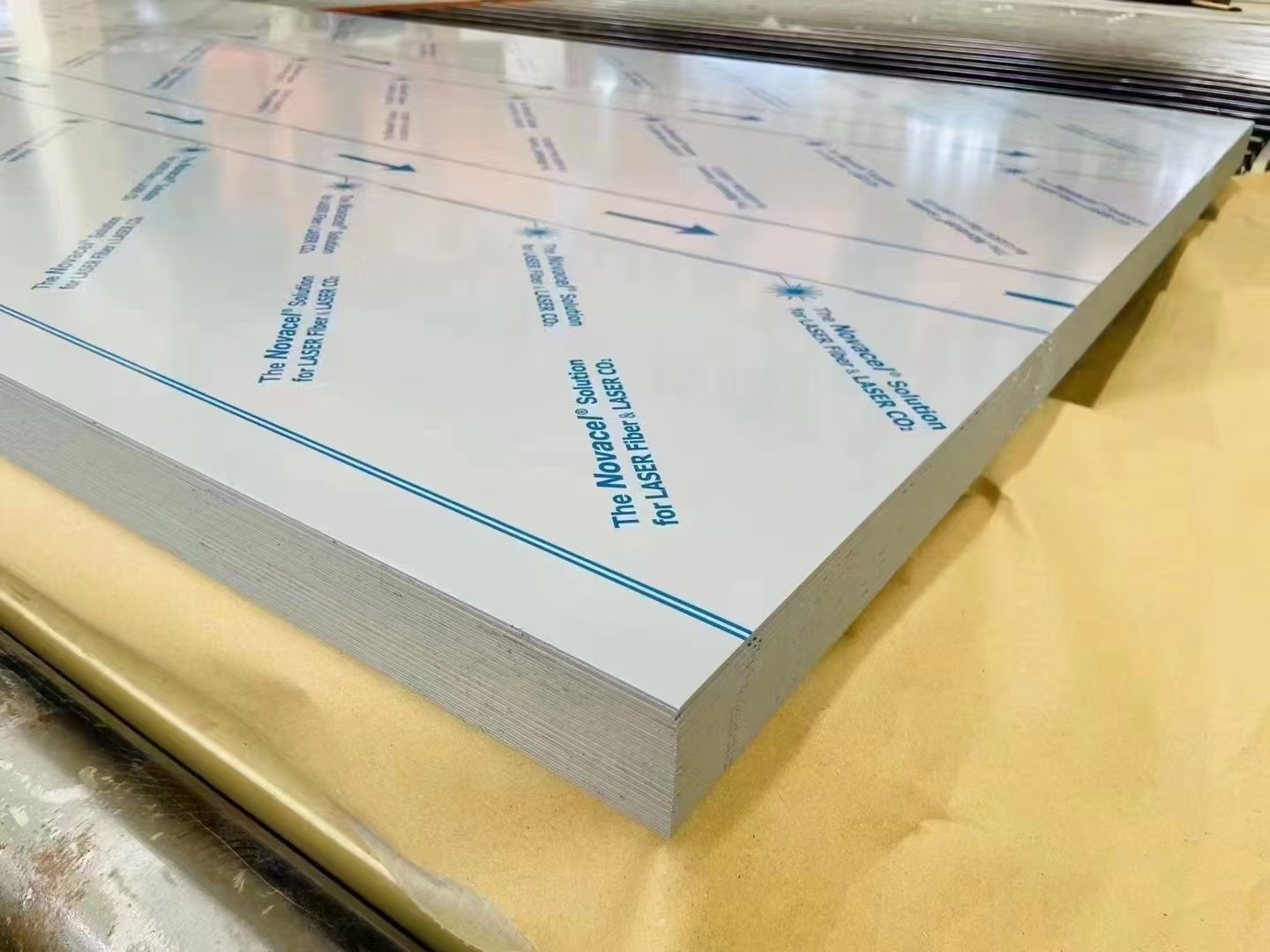 China OEM Supplier High Quality 300 Series Cold Rolled 304/304L Stainless Steel Sheet-1.5mm 1.6mm 3mm 4mm Thickness