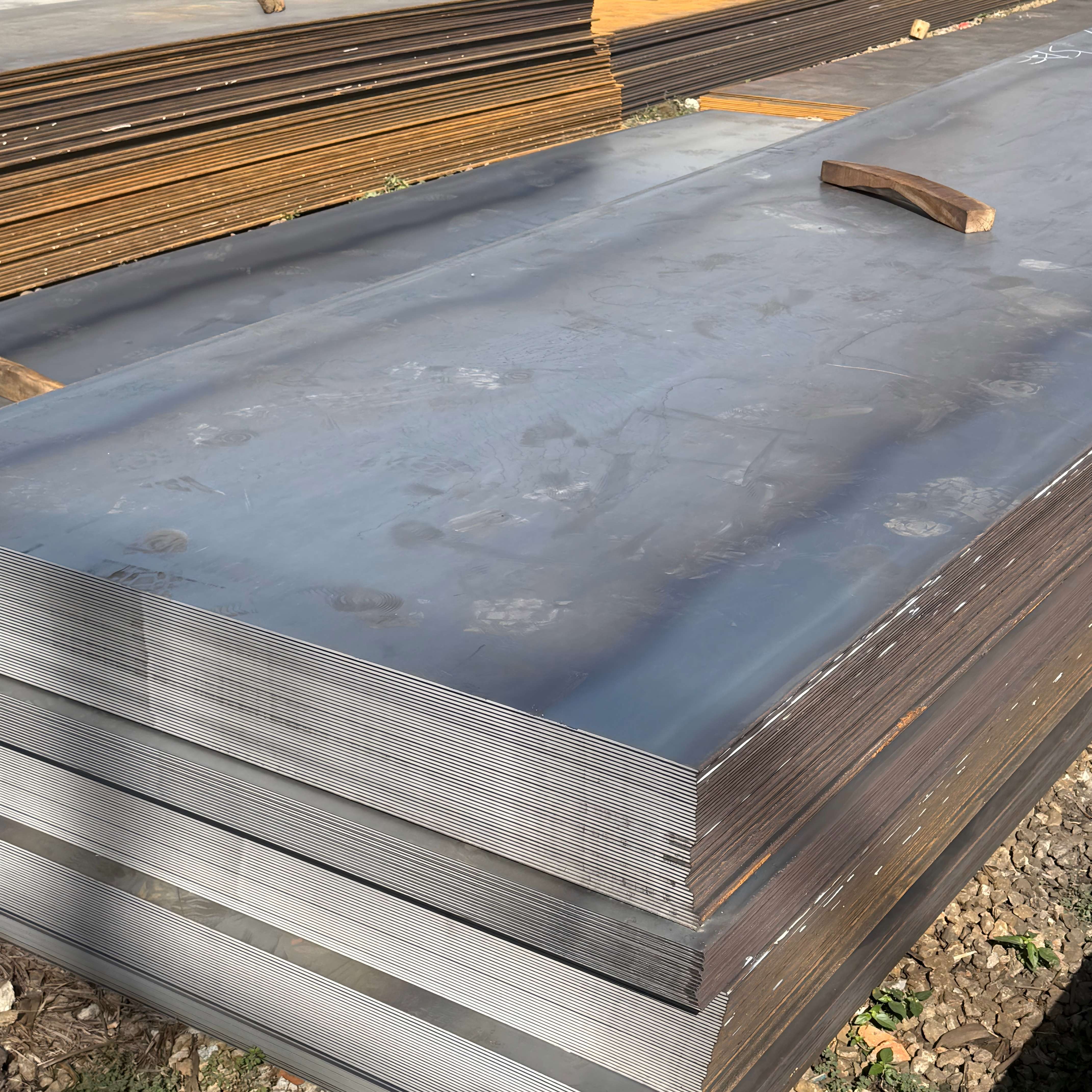Manufacturer Directly Best Selling ASTM Q235B/Q345/Q345B Hot Rolled Coated Carbon Steel Plate 2mm 3mm Thick Welding Cutting