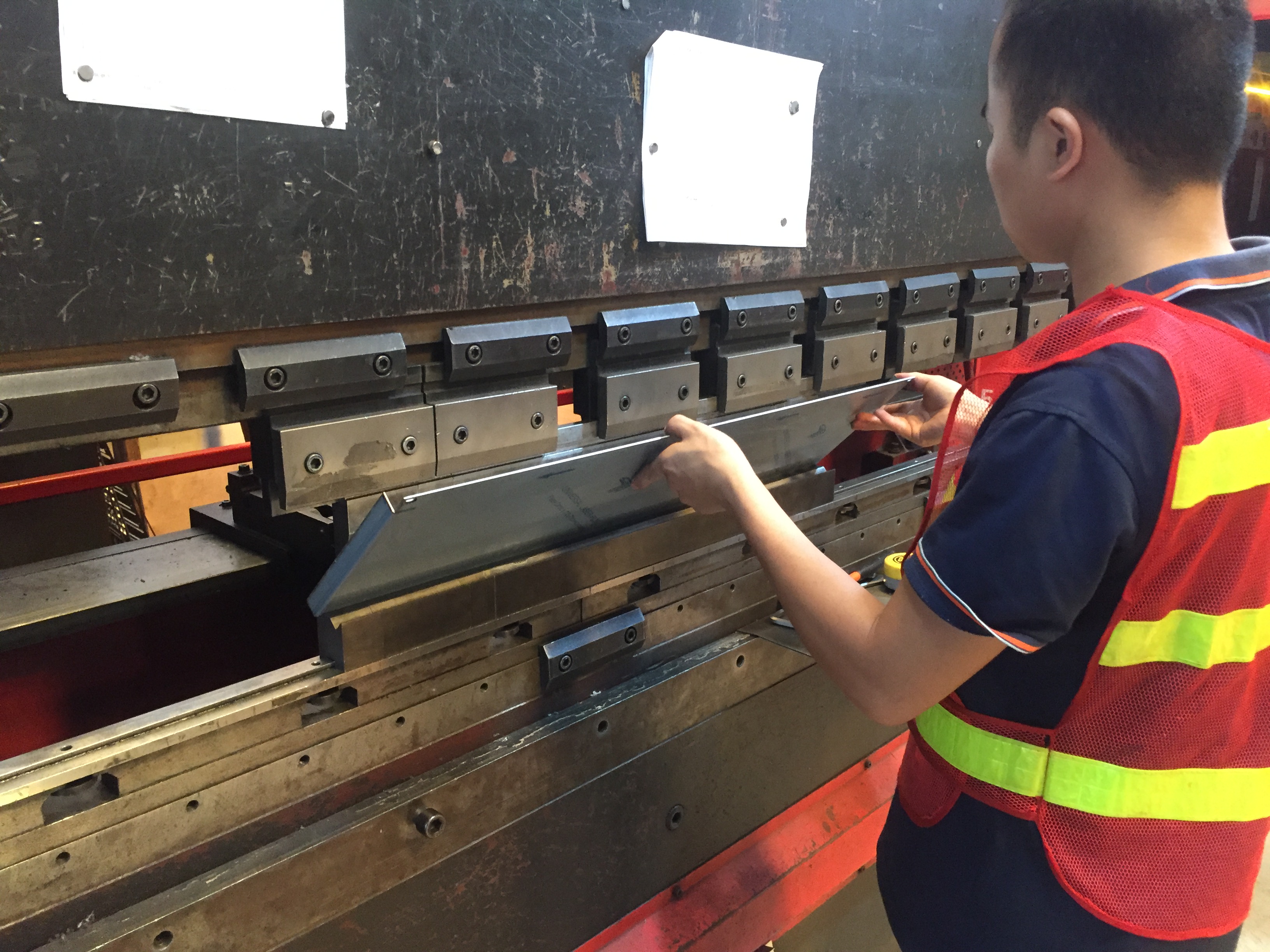 CNC Bending Metal Fabrication