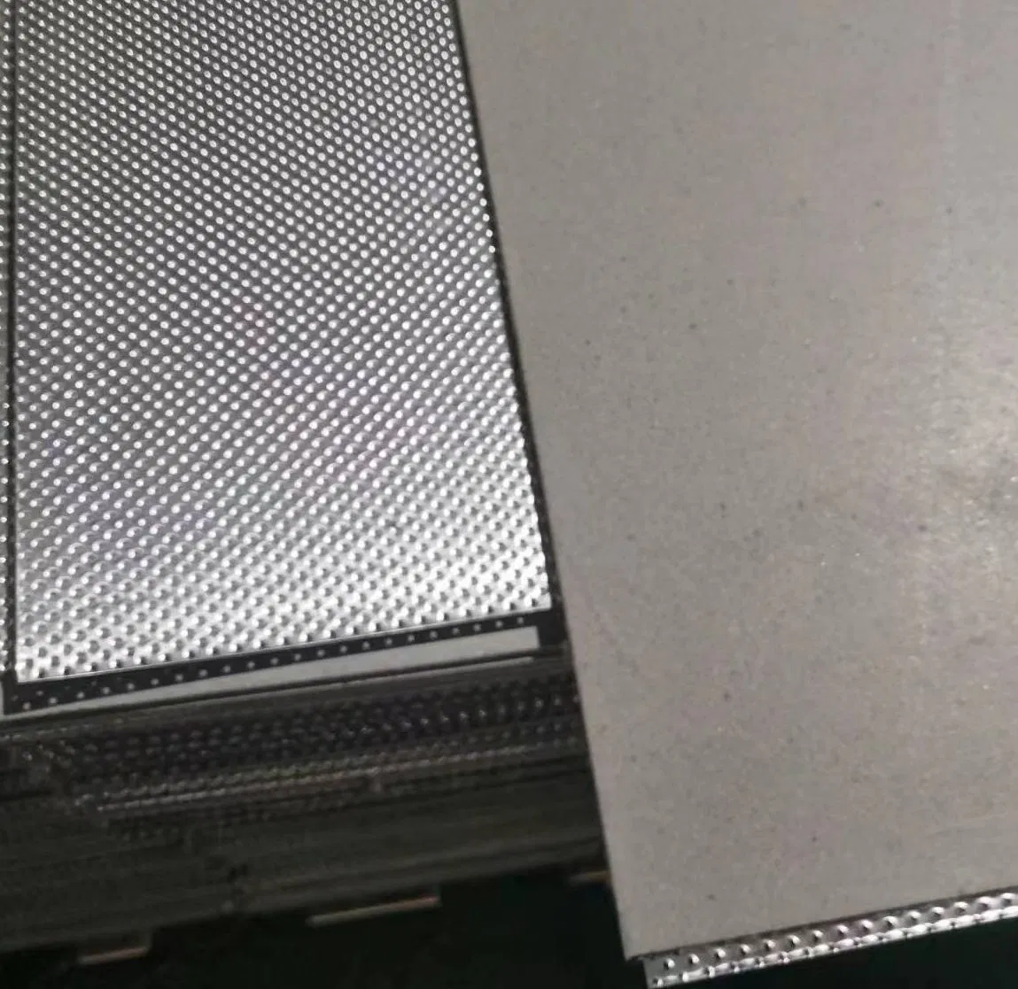 Cylinder Head Gasket Sheet Beater Papers Graphite Coated Perforated Steel Composite Sheet