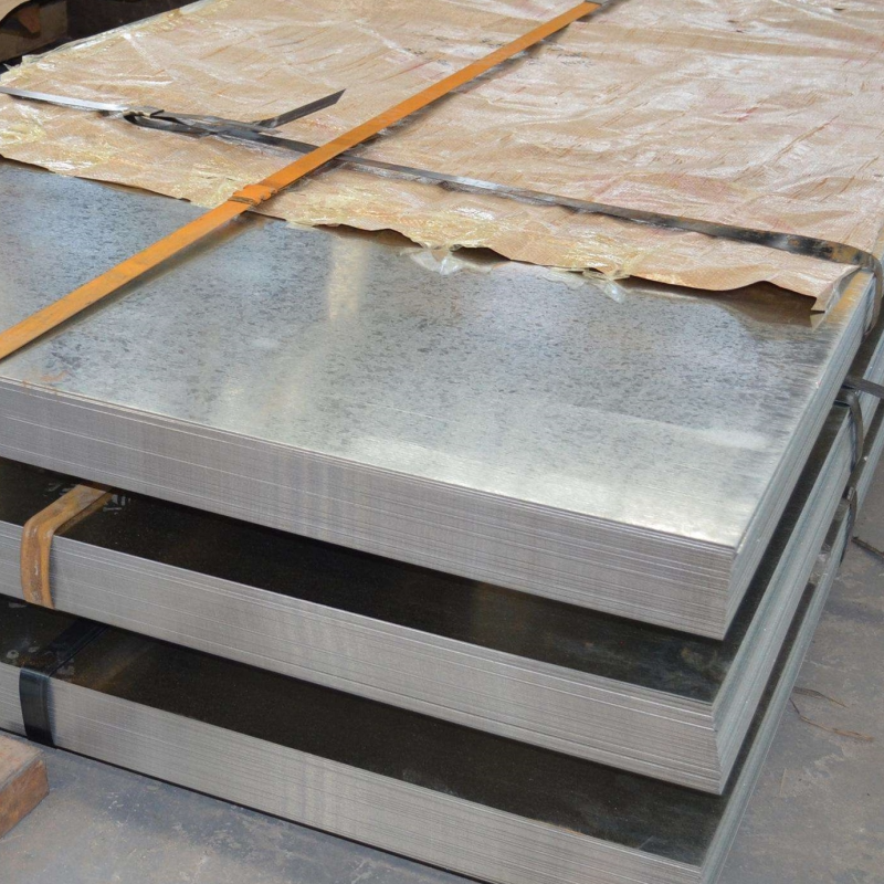 Chinese Supplier Galvalume Steel Sheet 22 24 26 28 Gauge Gi Plain Metal Sheet for Zinc Steel Sheet