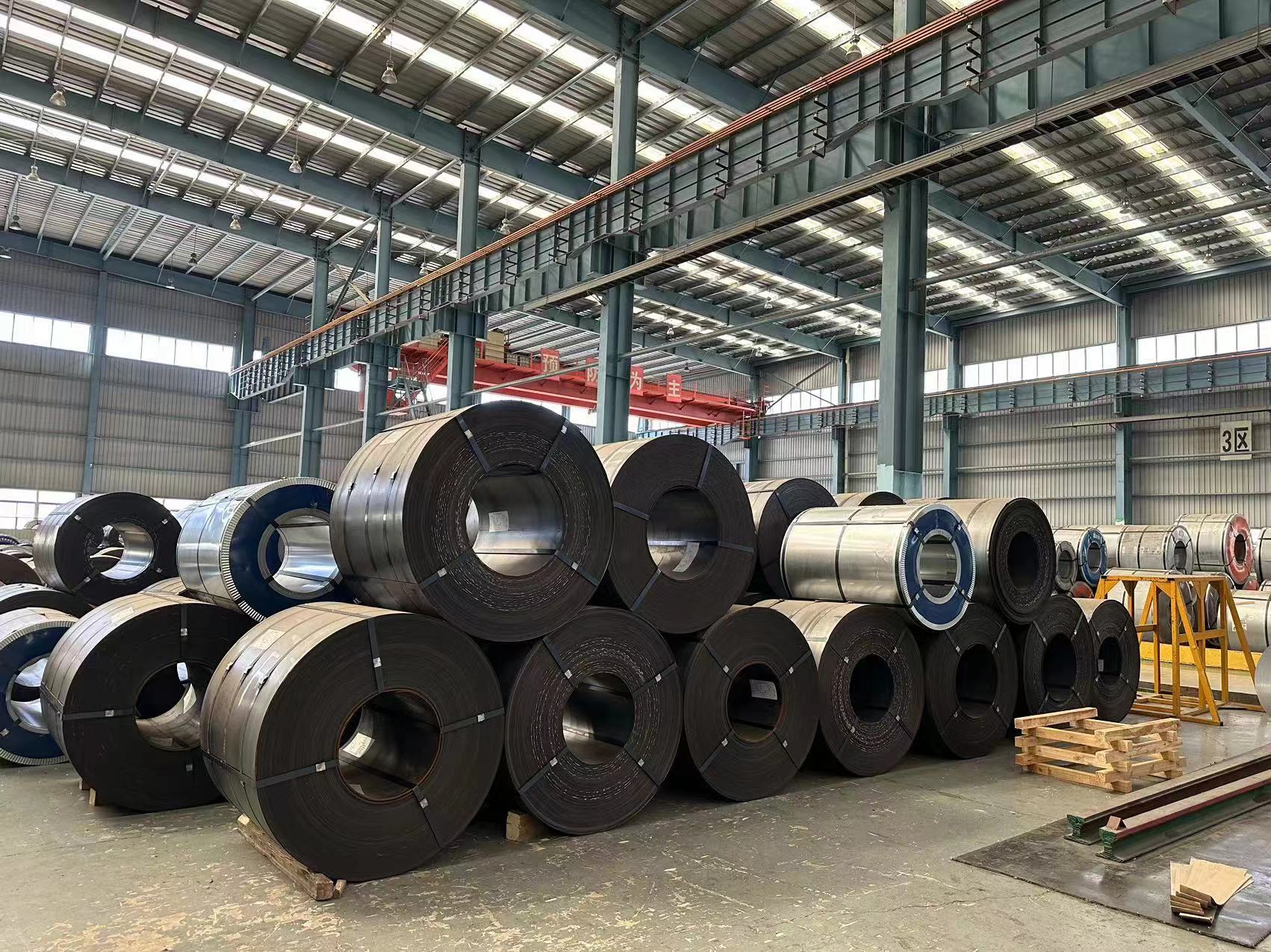 Hot selling cold rolled hot rolled 2mm 3mm 4mm Q235 Q335 carbon steel coil roll plate sheet price