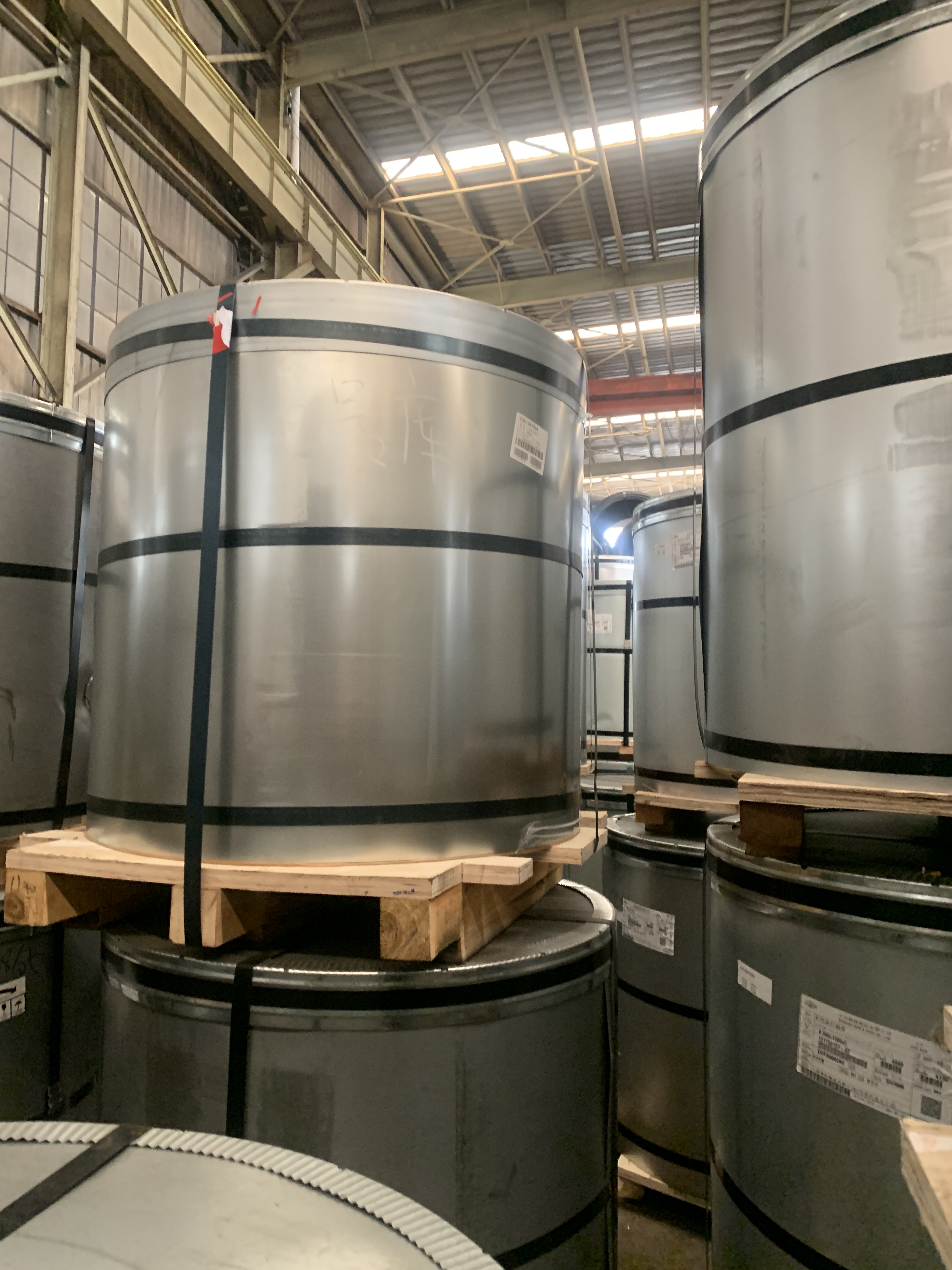 High-quality Prepainted Steel Coil Sheet G300 RAL1024 Ochre Yellow BAOSTEEL Color-coated Printed Steel Sheet