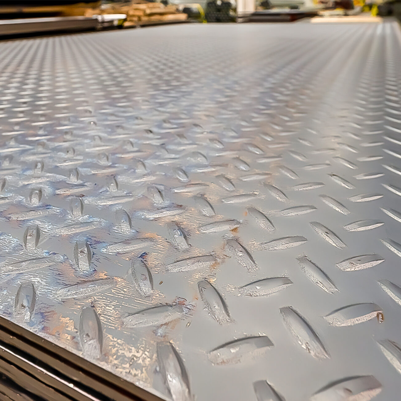 China Factory 4mm 6mm Galvanized Steel Plate Best Price Checkered Steel Plate Customized For Transportation