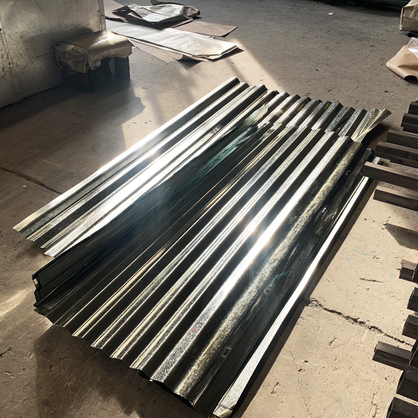 0.4mm Galvanized Corrugated Sheet Corrugated Steel Sheet Metal Roofing Sheets