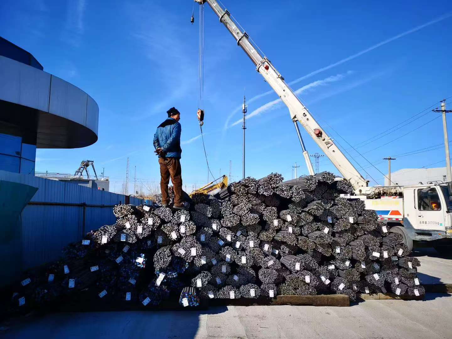 Building Steel Application