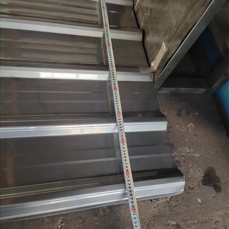 Cheap Pre Painted Galvanized Steel Roofing Sheet Roof Metal Corrugated Galvanized Corrugated Board