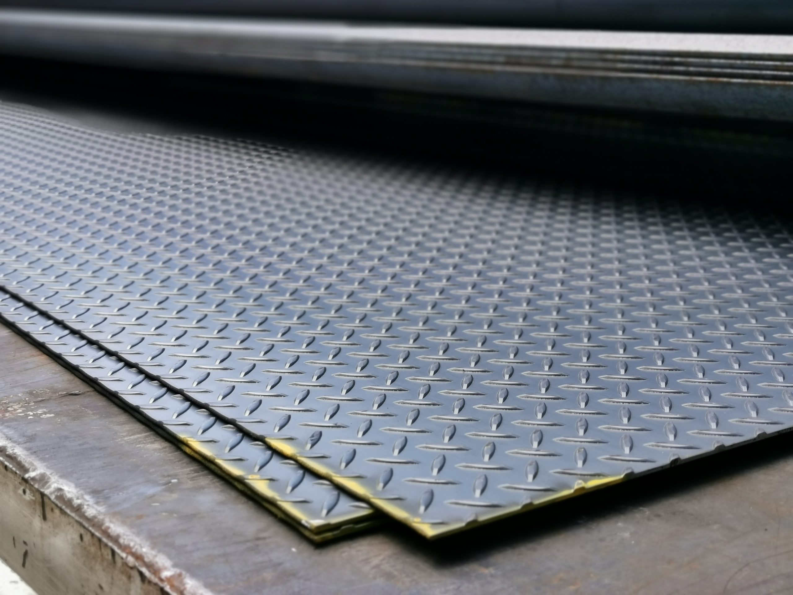 Factory Price Mild Steel Chequered Plate Checkered Steel Plate A36 SS400 Q235B Q345 Q355 S27 Hot Rolled Checkered Plate