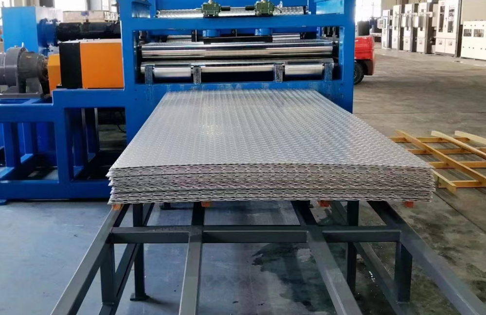 316Ti 316L 316 321 Embossed Stainless Steel Sheets ASTM Standard Checkered Pattern Sheet Metal Customization Supported