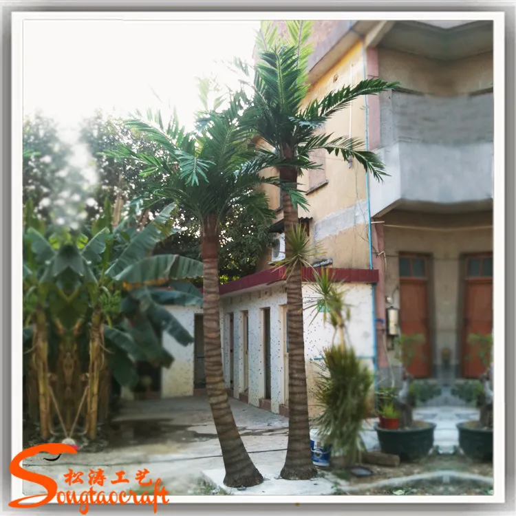 Artificial Palm Tree Photo 2