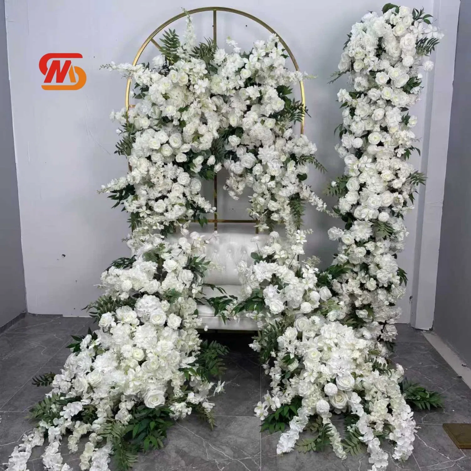 Smooth Flower Runner Arrangement Wedding Decoration White Artificial Silk Flowers
