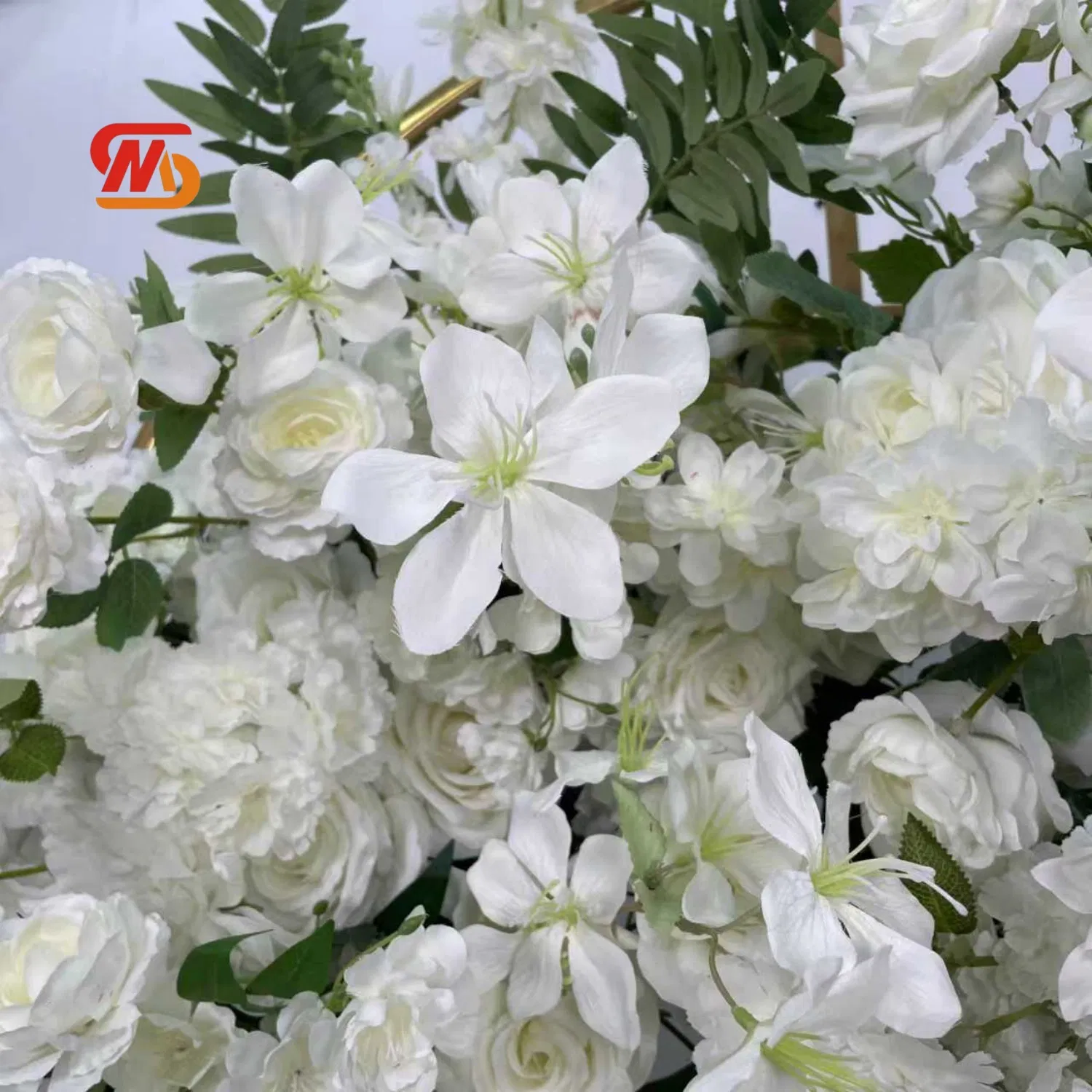 Smooth Flower Runner Arrangement Wedding Decoration White Artificial Silk Flowers
