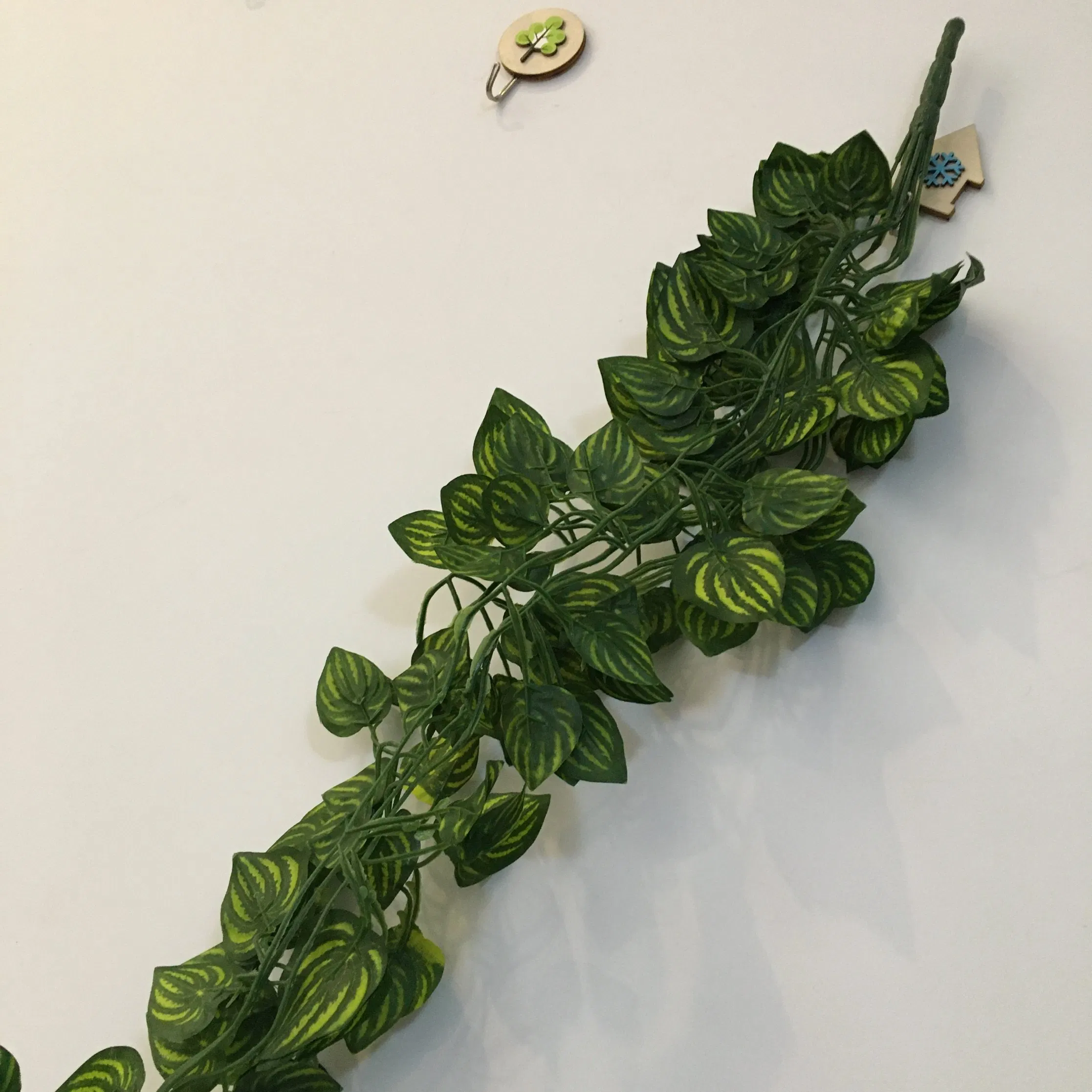 90cm Plastic Artificial Vines Hanging IVY Green Leaves Plant for Indoors Wholesale