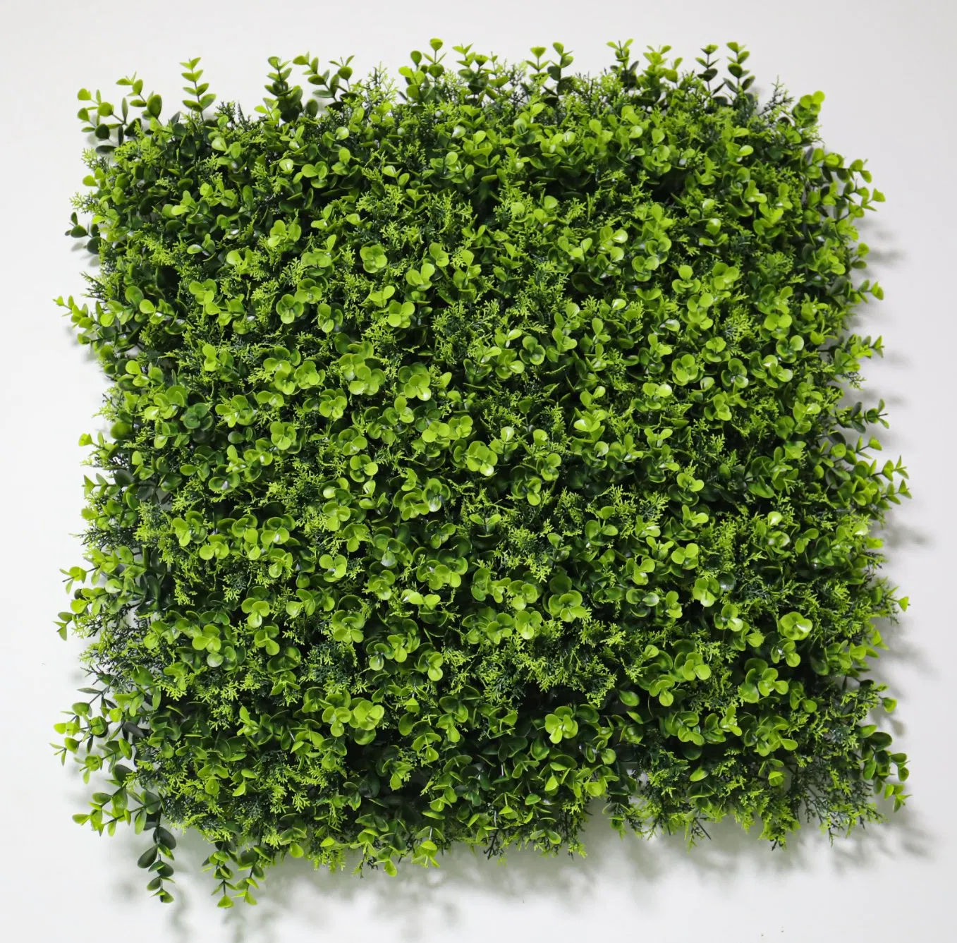 Everlasting Fade-Resistant UV-Protected No-Maintenance Life-Like Artificial Floral Arrangement Faux Greenery Foliage Spray High-End Elegant Artificial Plant