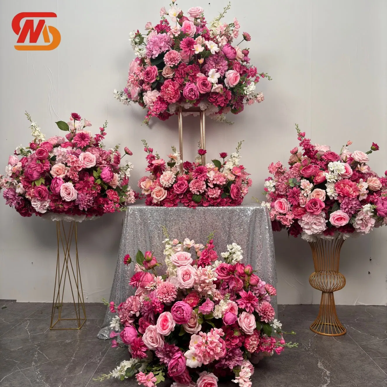 Smooth Customized Silk Rose Pink Flower Balls Artificial Flowers Wedding Centerpiece Floral Arrangement
