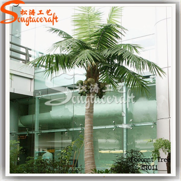 Wholesale Outdoor and Indoor Faux Artificial Face Plants Plastic Leaf Palm Trees for Sale