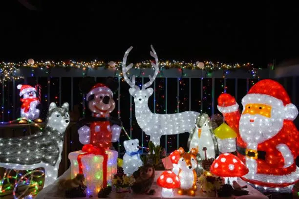 Giant Christmas Tree Main