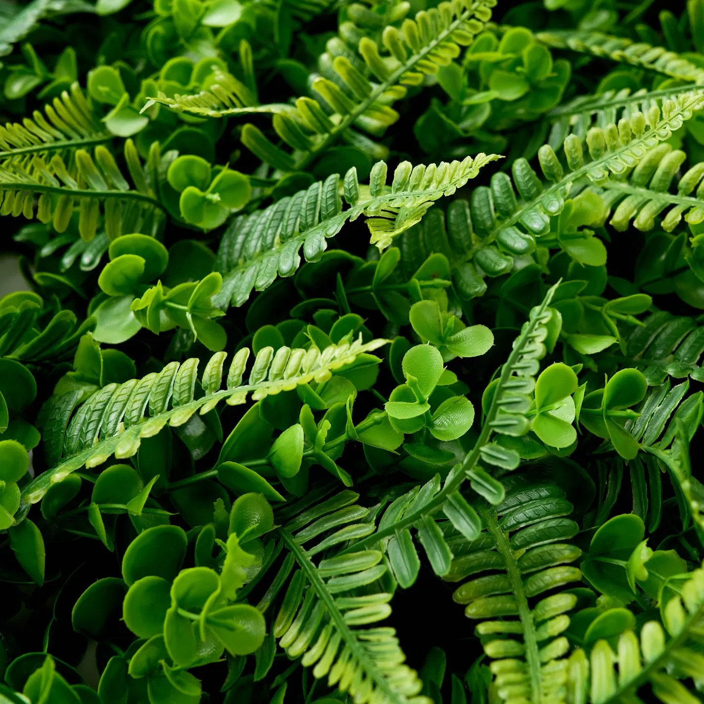 New Design Vertical Garden Fence Artificial Plant Wall UV Protected Faux Plant Wall