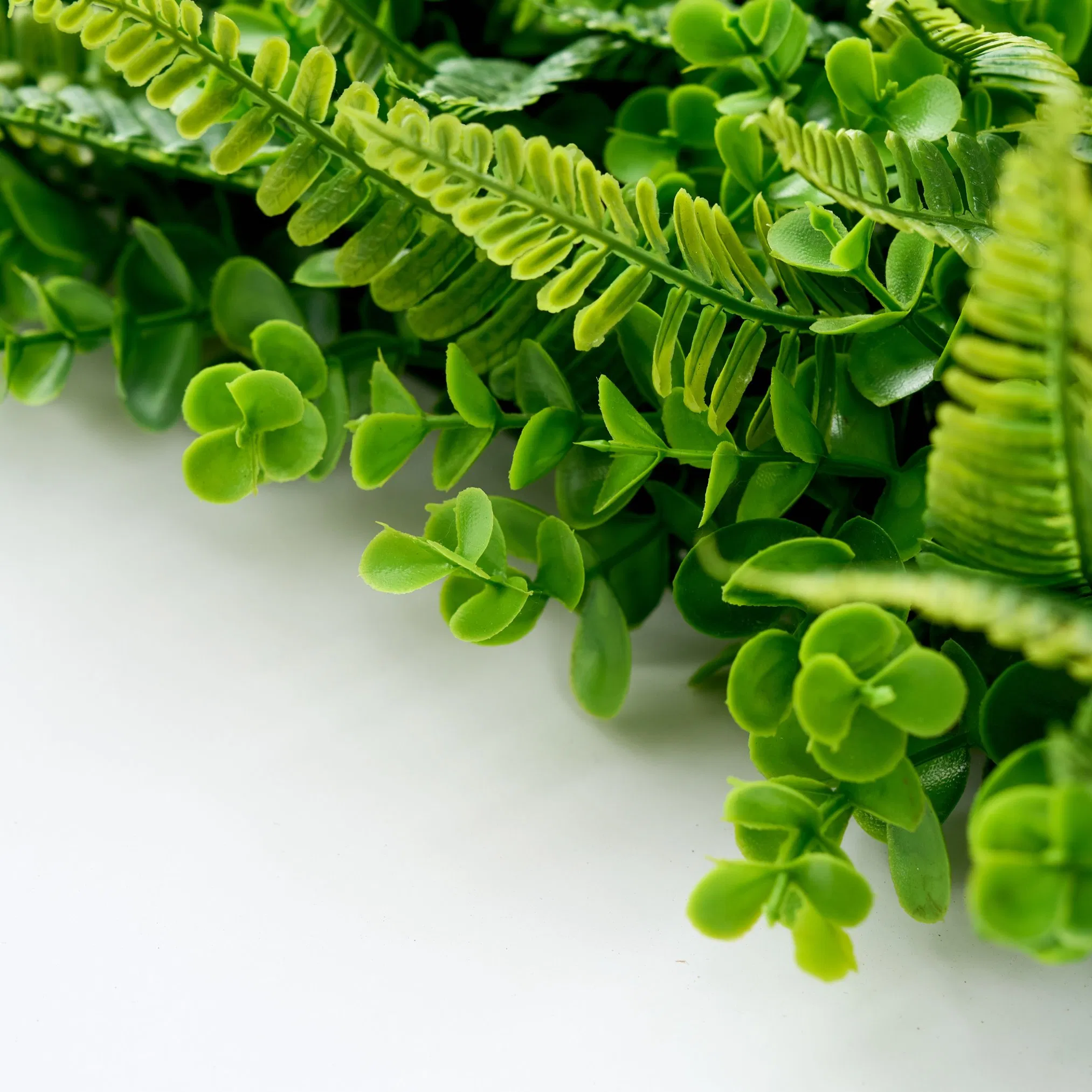 New Design Vertical Garden Fence Artificial Plant Wall UV Protected Faux Plant Wall