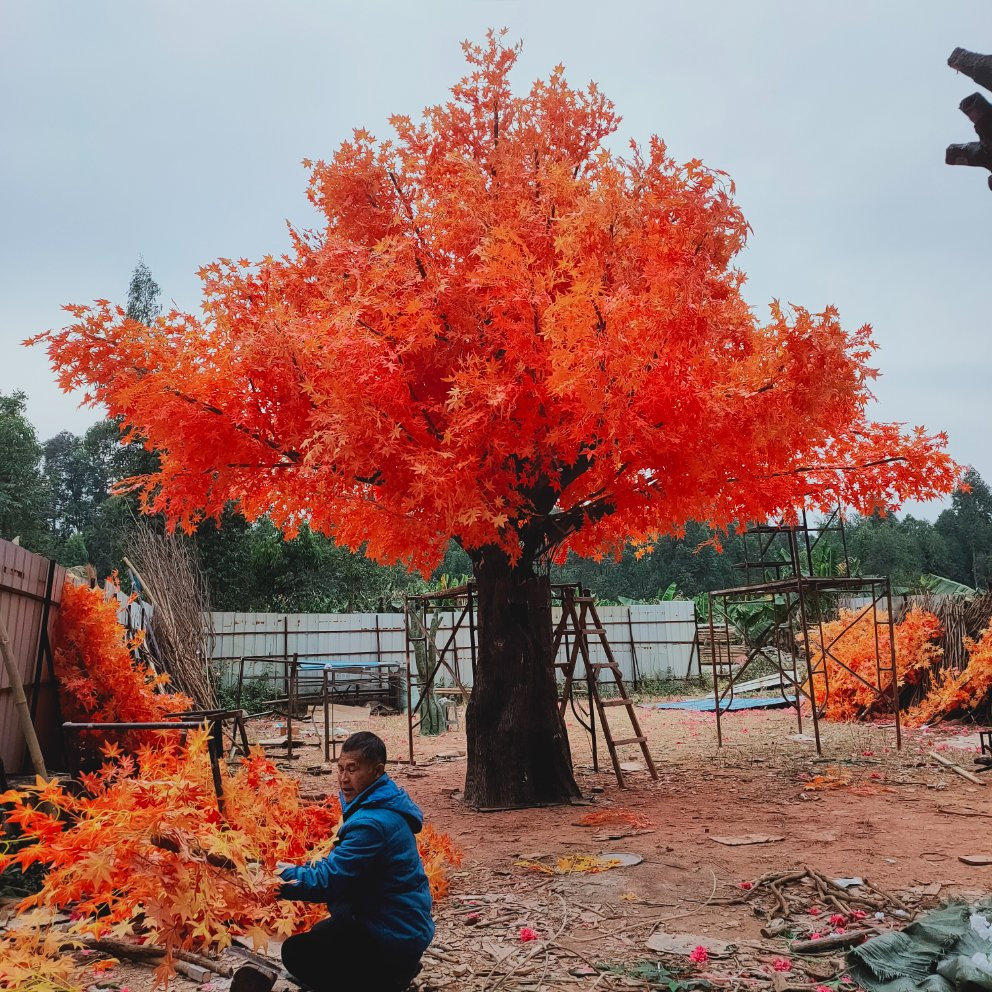 China's Large-Scale Artificial Plant Landscape Artificial Maple Tree Made of Fiberglass