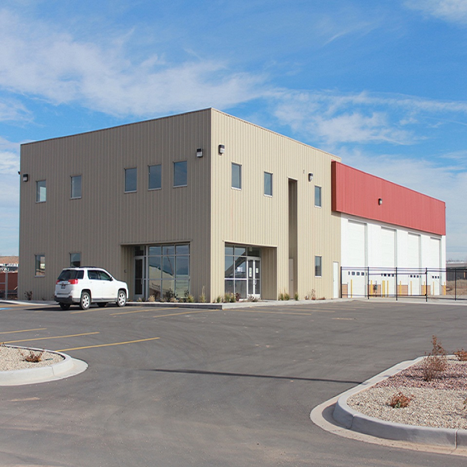 China Prefabricated Steel Structure Buildings Steel Construction Warehouse Building Hangar Building