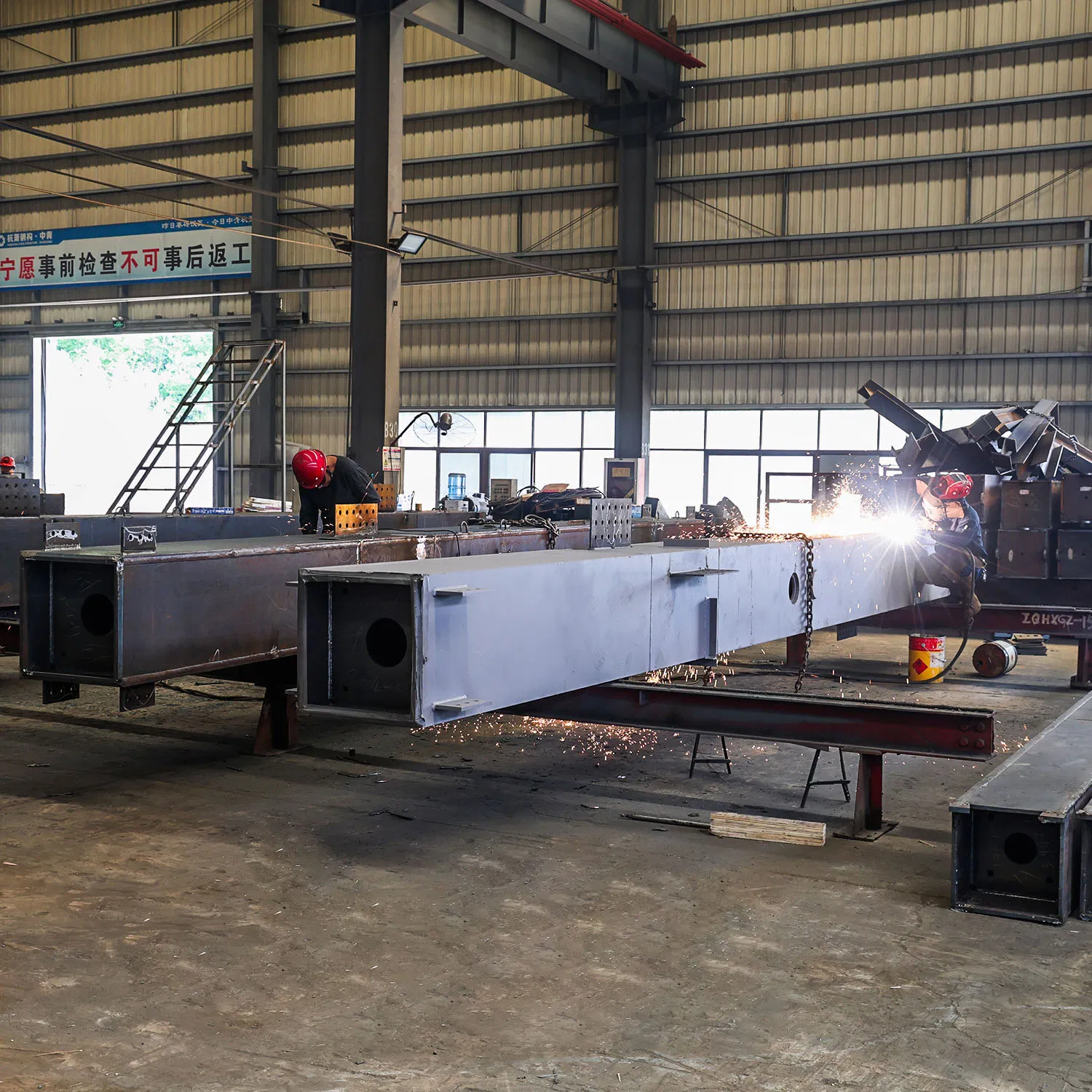 Prefabricated Prefab Modular Metal Steel Frame Structure Construction Warehouse Building