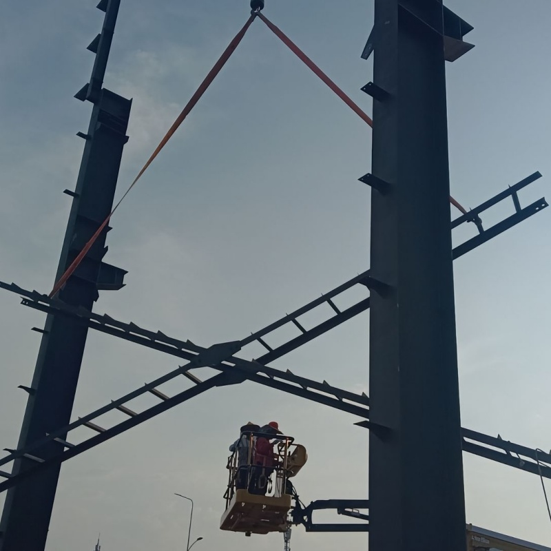 Pre Engineered Peb Metal Frame Industrial Steel Structure Factory Building