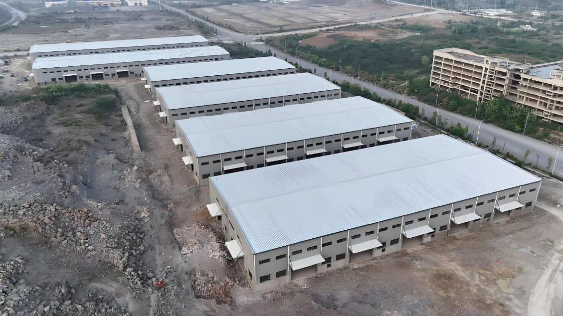 Comprehensive Steel Structure Workshop and Storage Facility for Manufacturing Operations