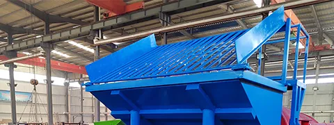 Feeding raw material