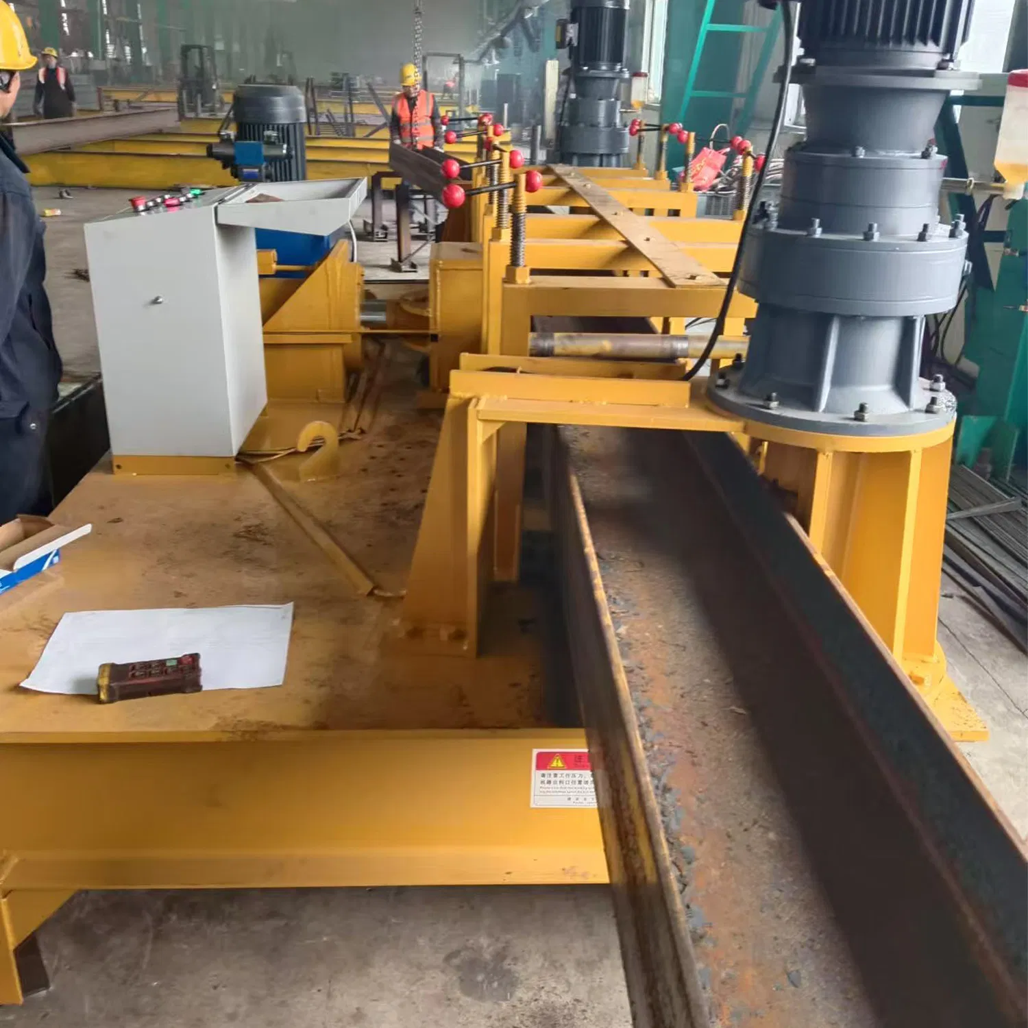 Heavy-Duty Steel Columns &amp; Beams for Industrial Plants