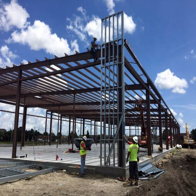 Durable Industrial Storage Facility with Steel Frame Design