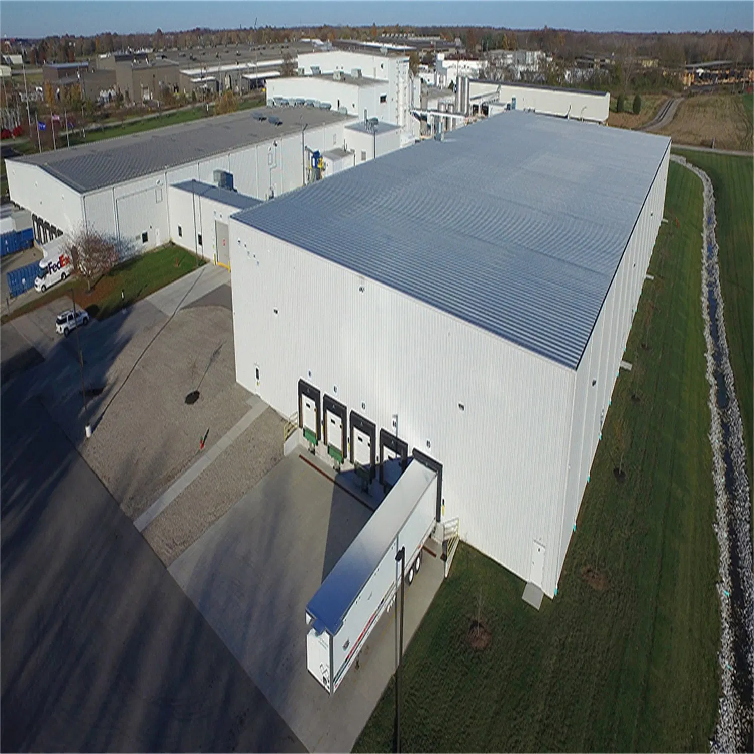 Customized Steel Structure Cold Storage Building Used for Industrial Building