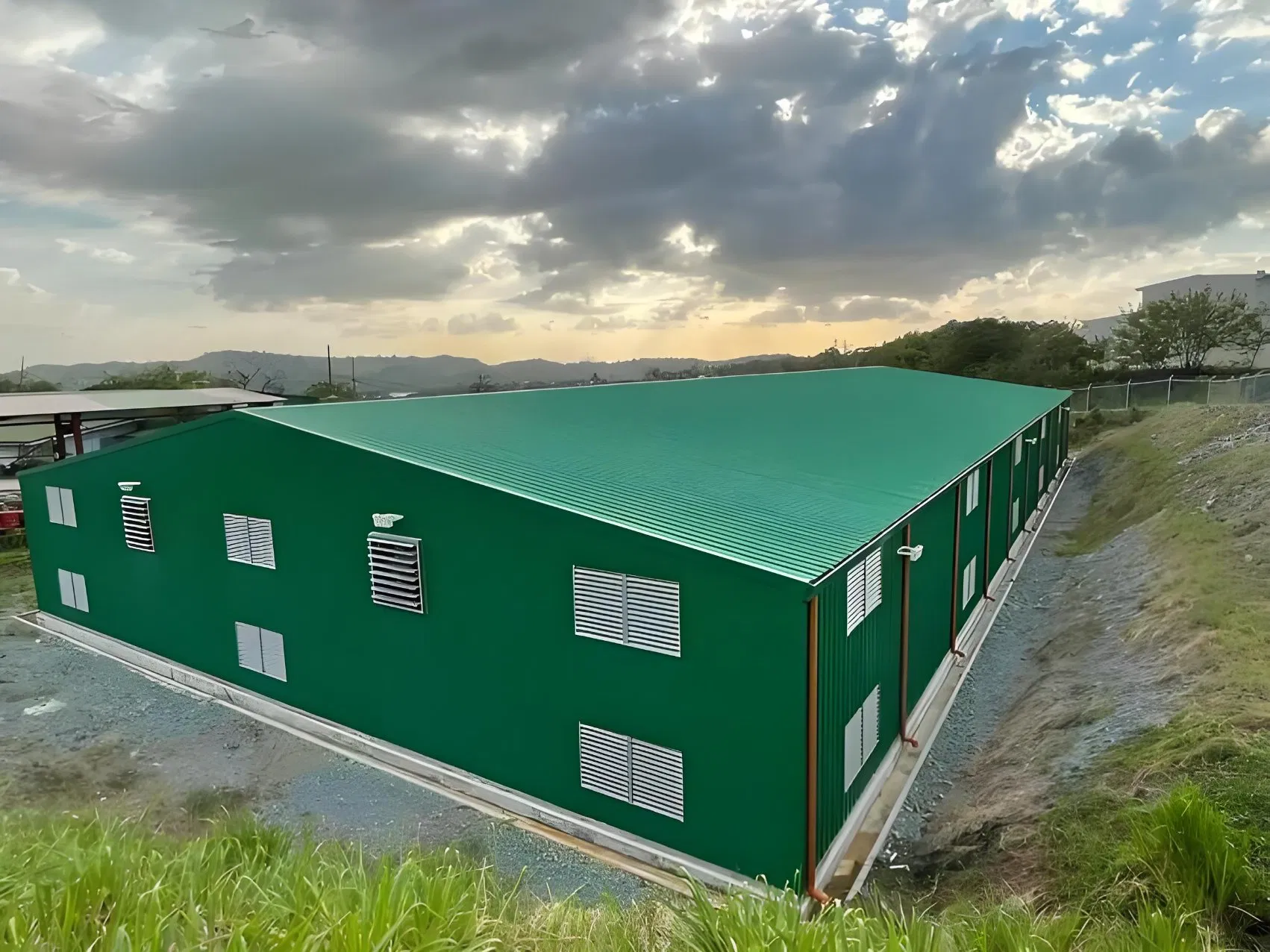 Bestsellers Large Span Easy Installation Prefab Steel Structure Factory Building for Industrial Workshop &amp; Warehouse