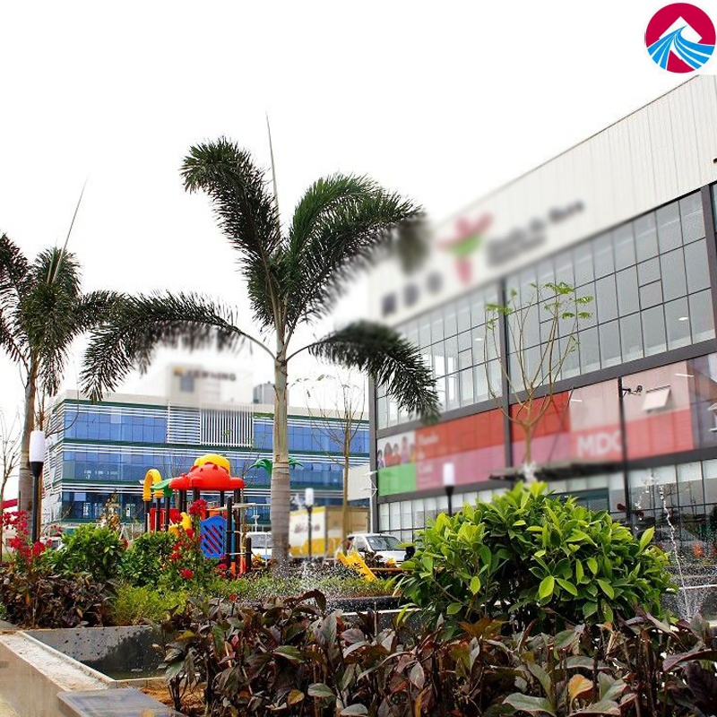 Customizable High-Quality Prefabricated Steel Retail Center