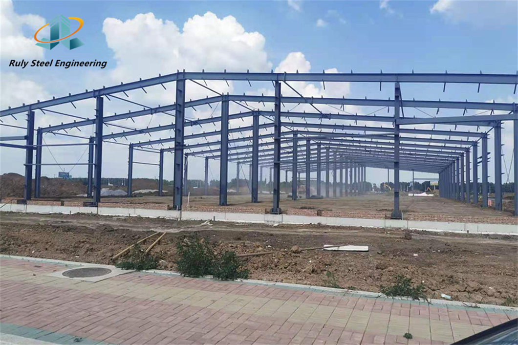 Peb Industrial Steel Structure Construction Heavy Gauge Pre-Engineered Building