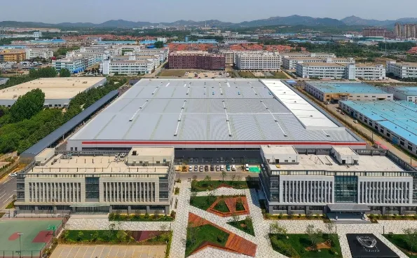 Steel Building Detail 1