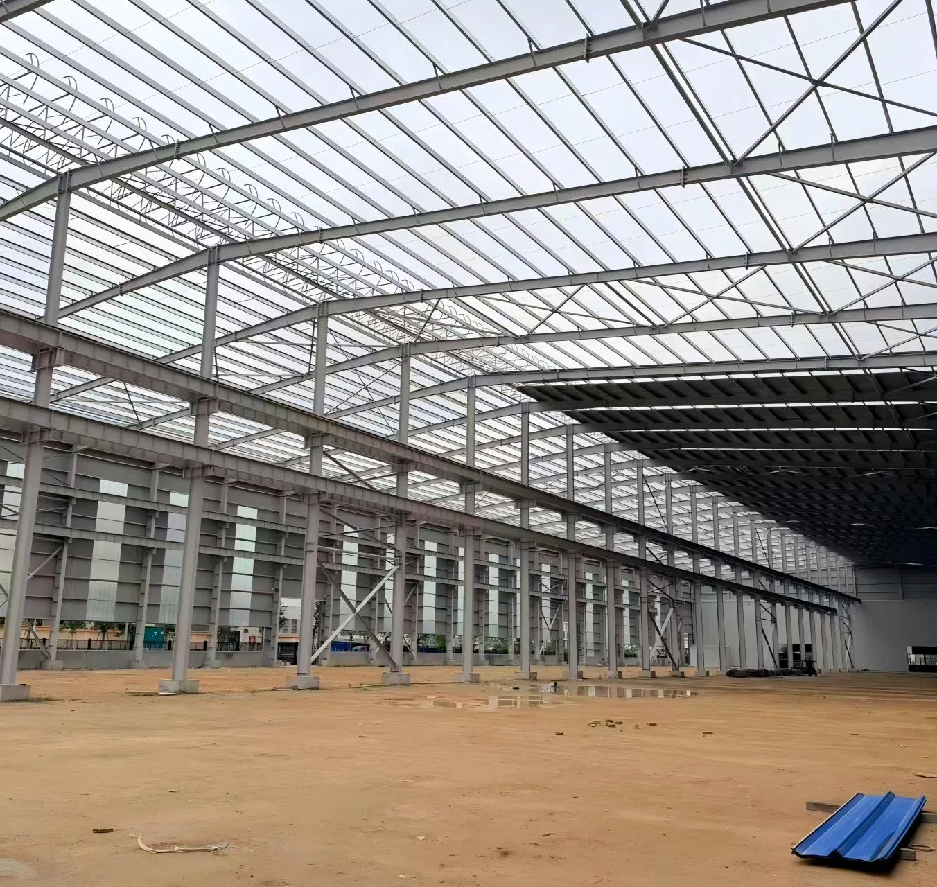 Customization High Precision Professional Prefabricated Steel Structure Factory Building for Industrial Zone Station Durable for 50 Years