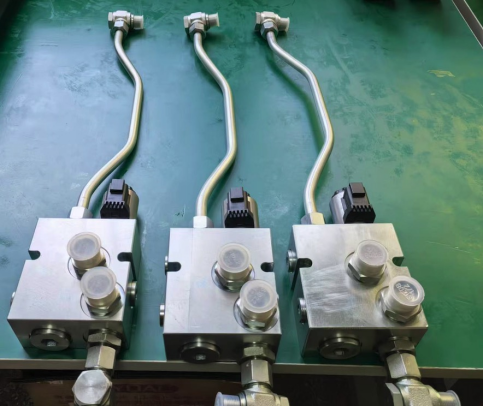 Lift Cylinder Solenoid Valve Features