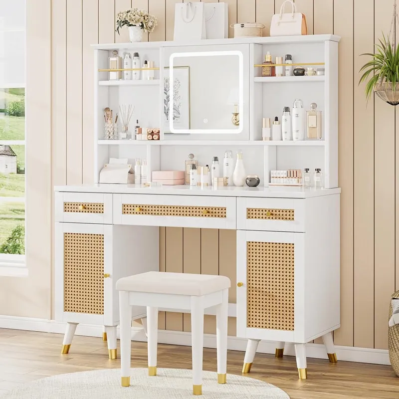 Dresser Vanity View 2