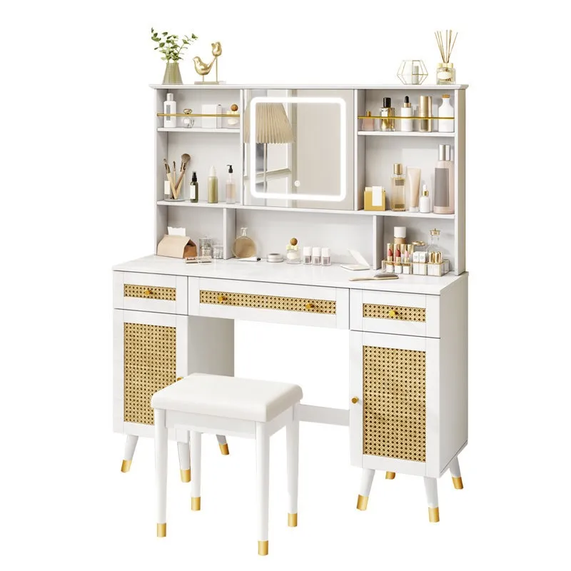 Dresser Vanity View 4