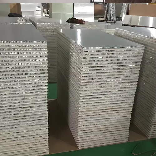 Custom Custom Aluminum Honeycomb Panels: Weather-Resistant for Exterior Cladding Factories, Exporter