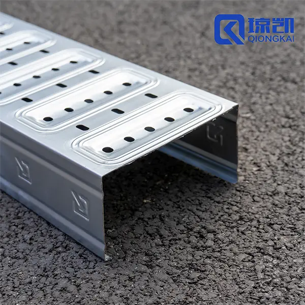 Wholesale Cost Saving Heavy Duty Reinforced Molded Pre Galvanized Cable Tray Factories, Price