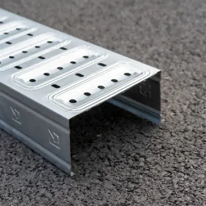Buy Pre-Galvanized Perforated Energy saving cable tray 200*100 Manufacturers, Suppliers