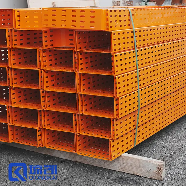 Wholesale Reinforced Medium duty Pre-galvanized Hot-dip-galvanized Powder Coated Perforated Cable Tray 200*100 - Orange Manufacturers, Factories