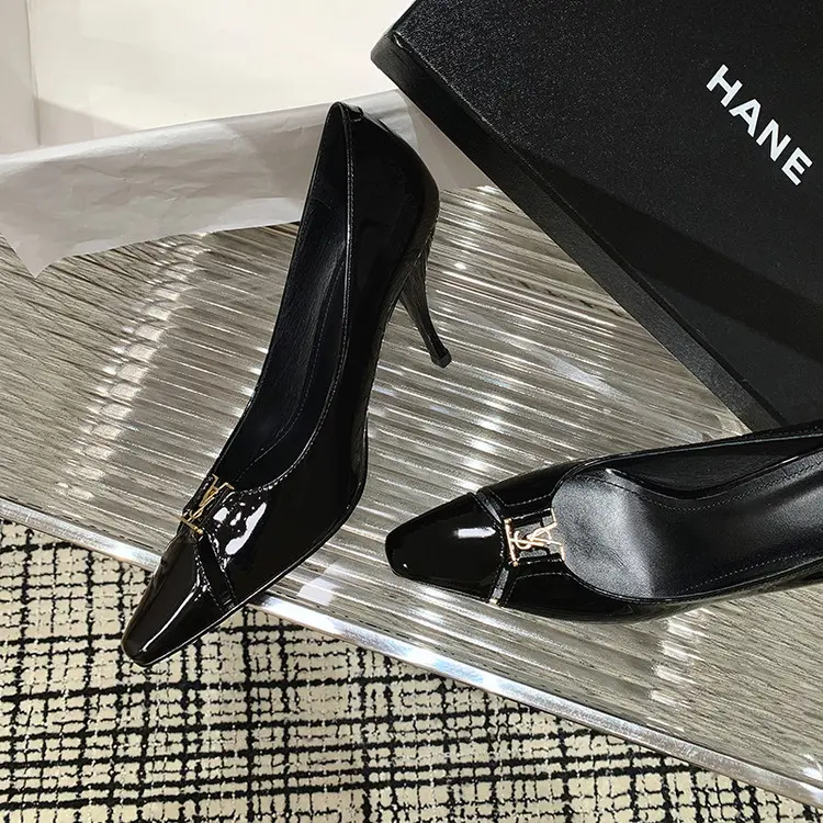 Heels View 9