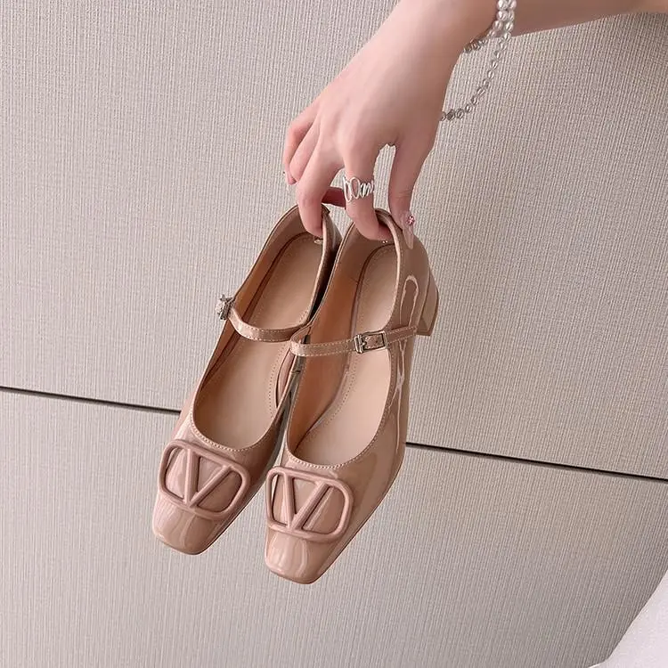 Is It Legal to Buy Replica Shoes in China OEM Guide Blog Post