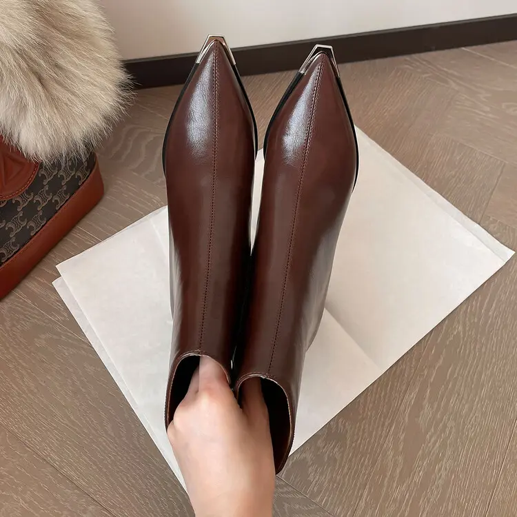 Leather Ankle Boots 24
